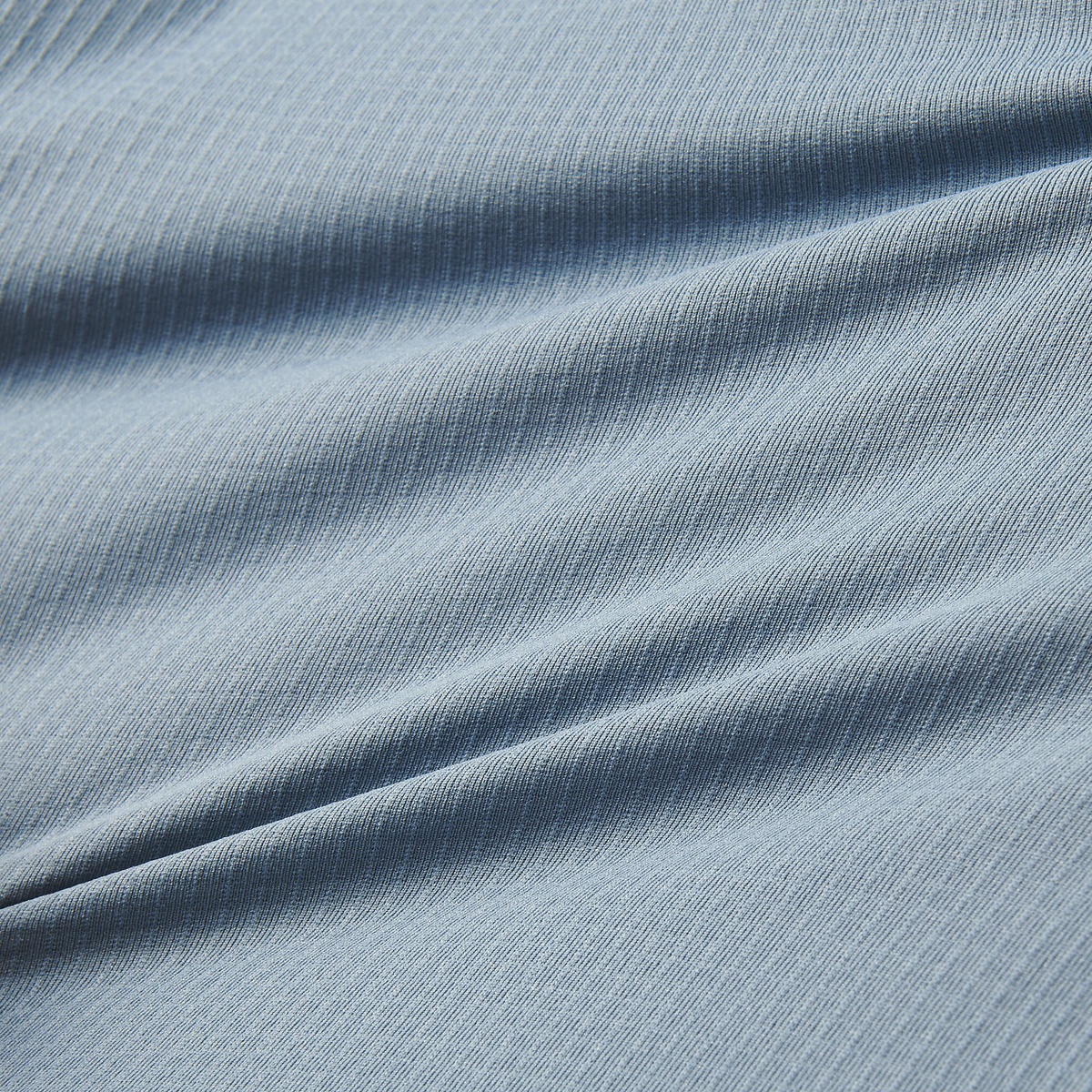 ウォームアップジャケット