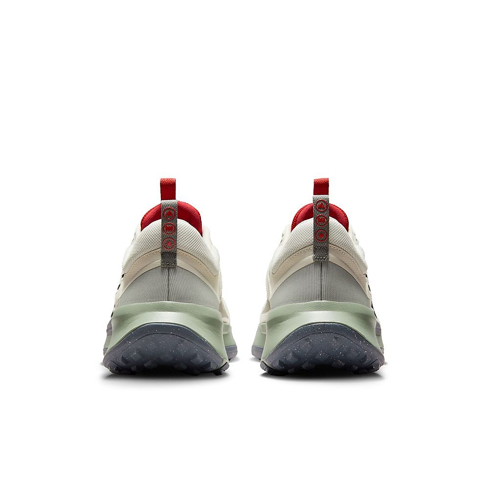 ナイキ ジュニパー トレイル 2 NN