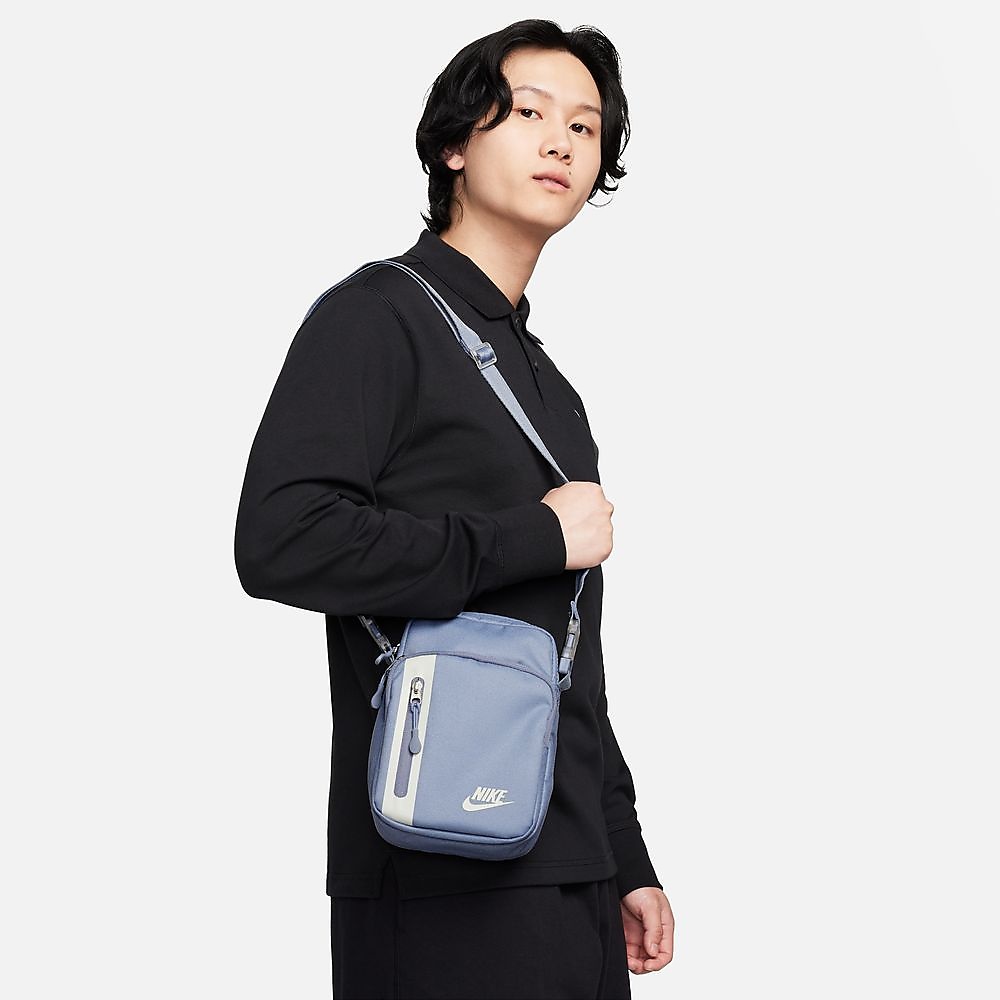 Nike Elemental Premium