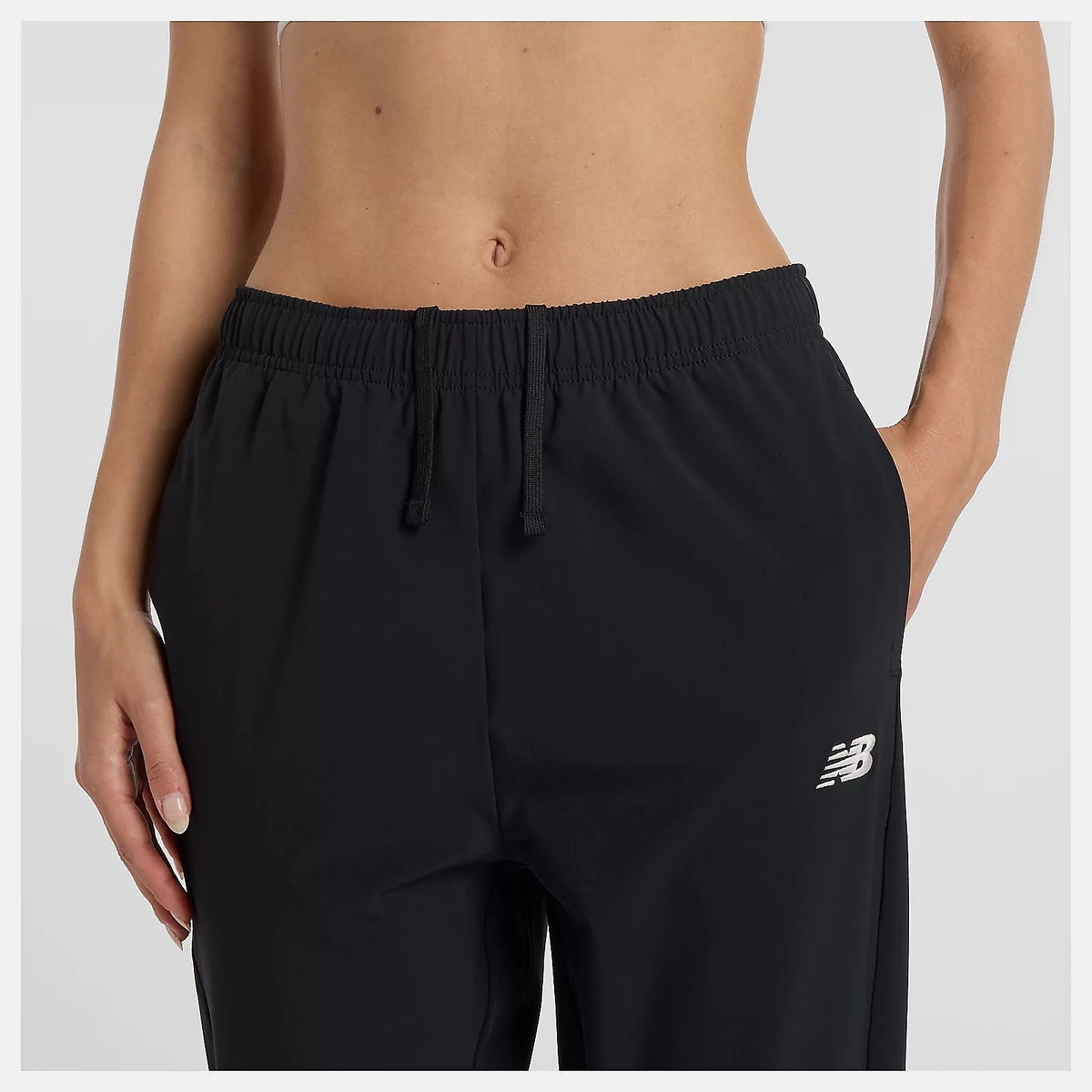 ストレッチウーブンジョガー