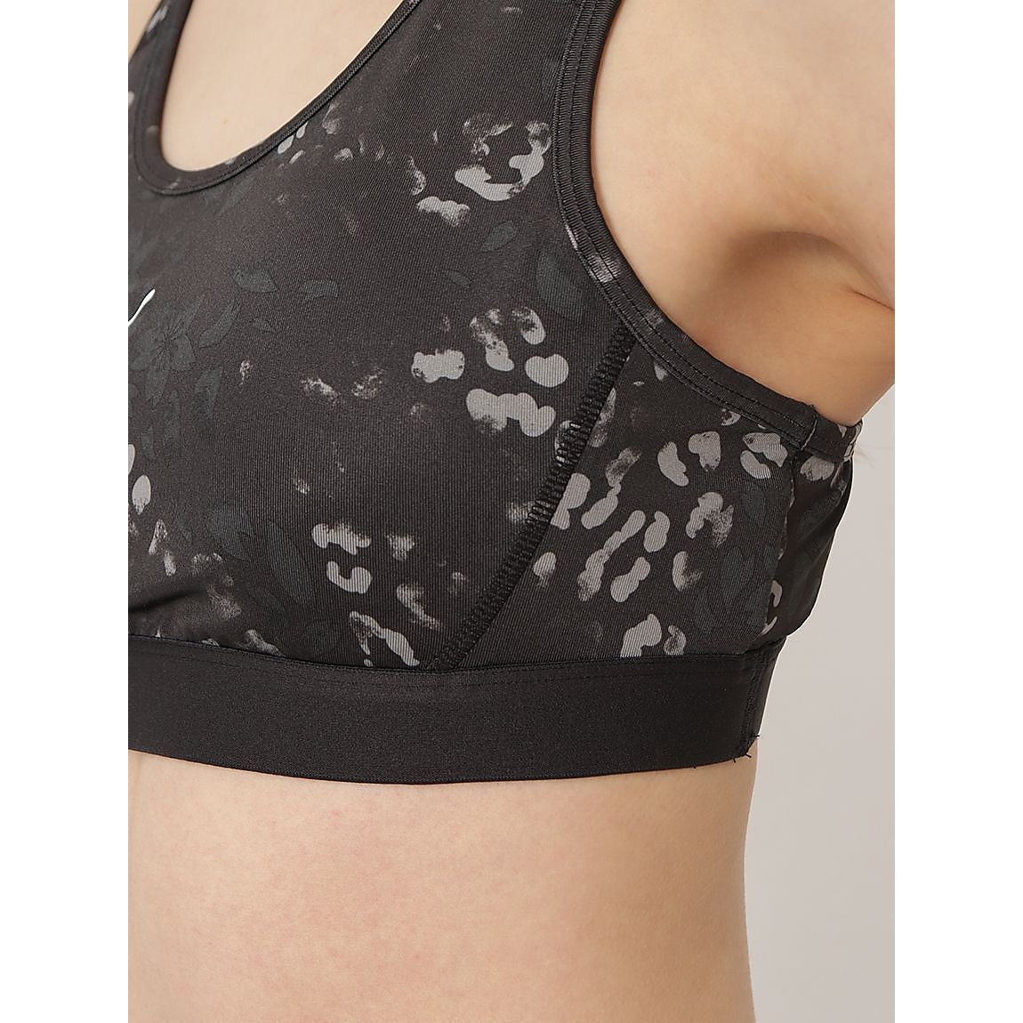 TAD ベーシックミッドサポートスポーツブラトッフ