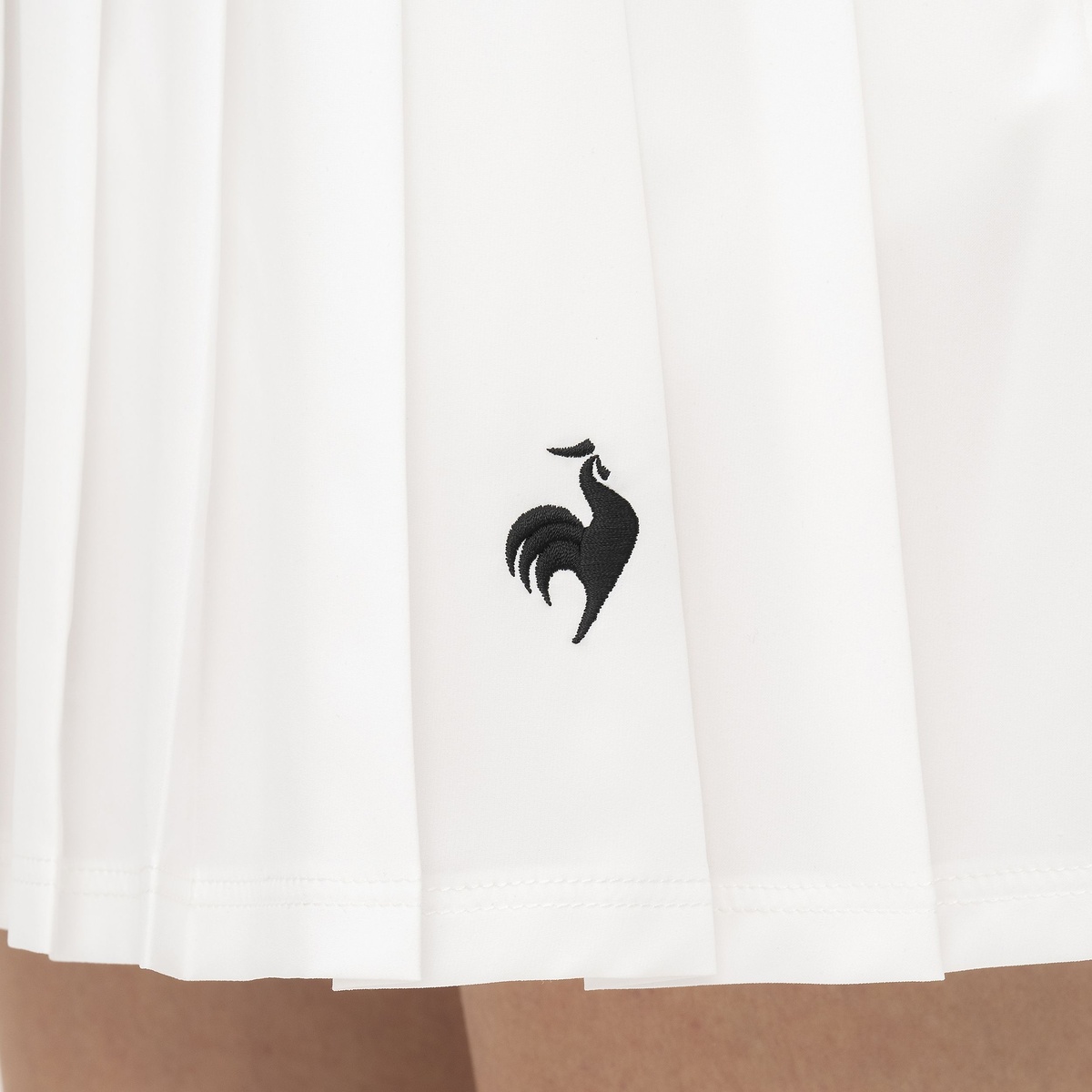 プリーツスコート