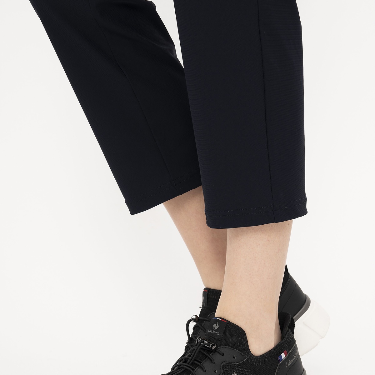 接触冷感クロップドパンツ