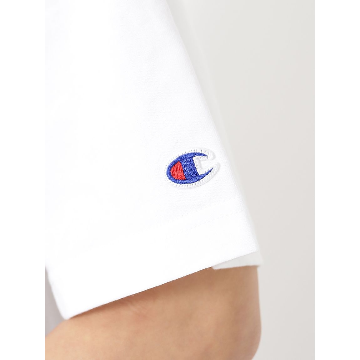 SHORT SLEEVE T-SHIRT