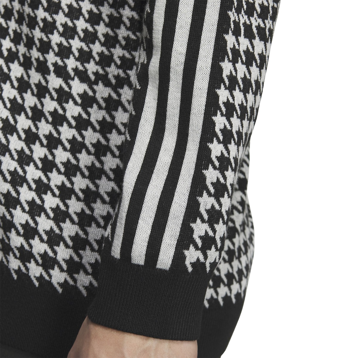 TOURPKハウンドトゥースセーター