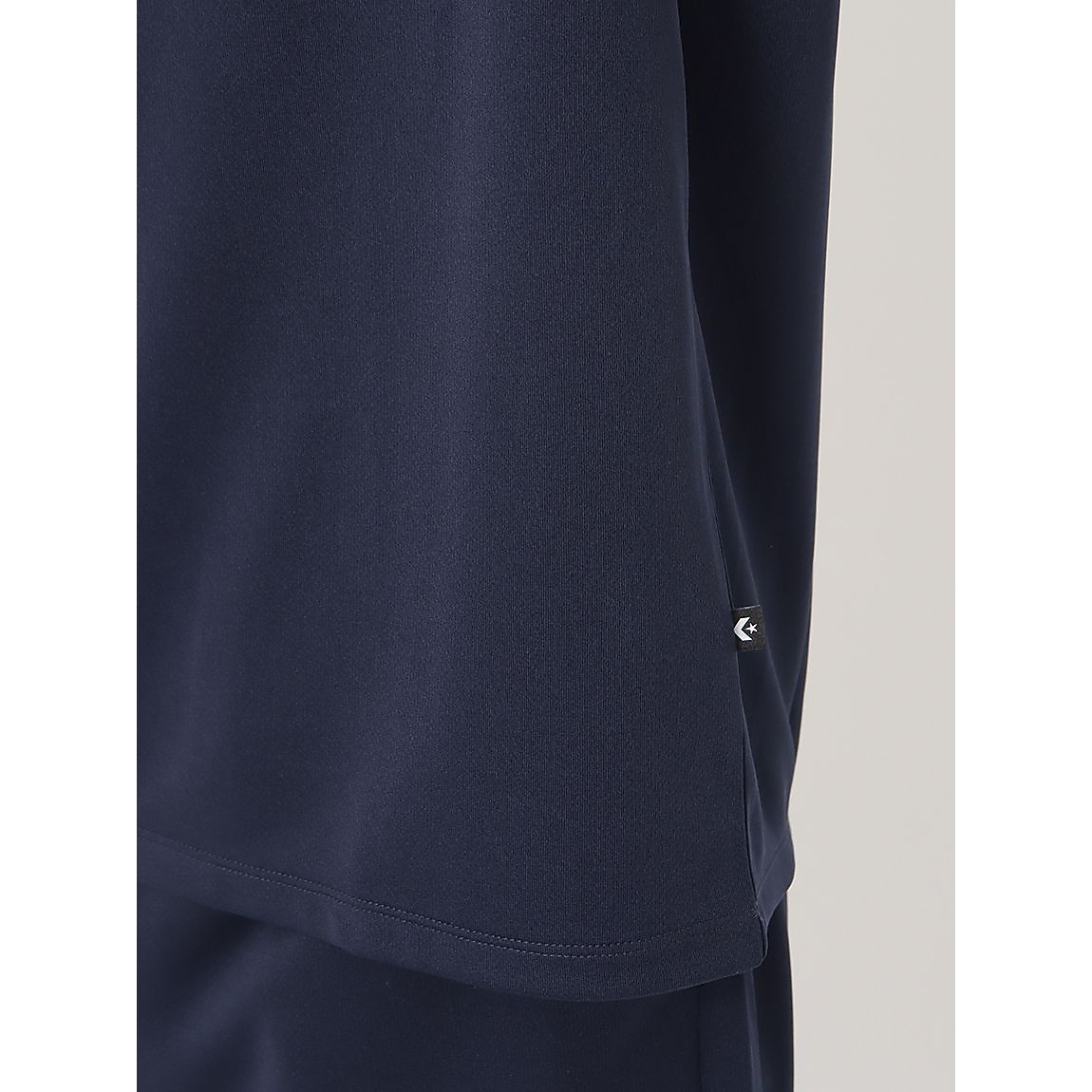 VERTICAL LOGO NS M N