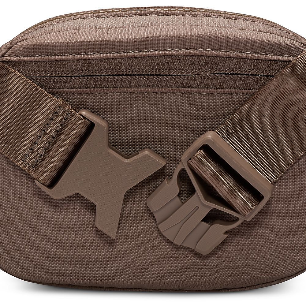 ナイキ オーラ ウエストパック