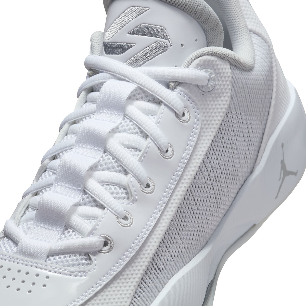 ジョーダン .77 PF