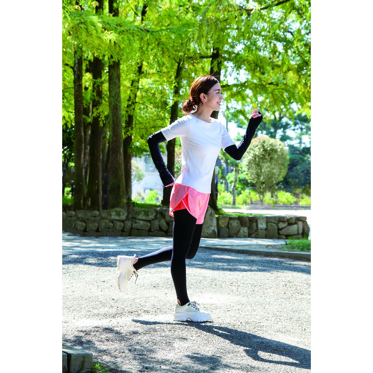 リアリークールアームカバー