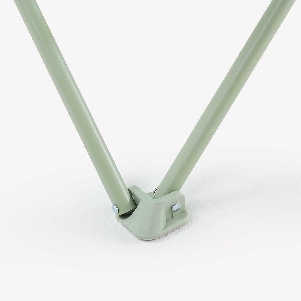 折りたたみアームチェア