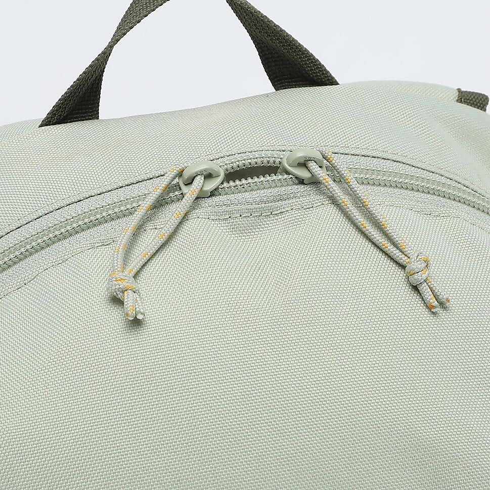 ハイキングバックパック20LGRN