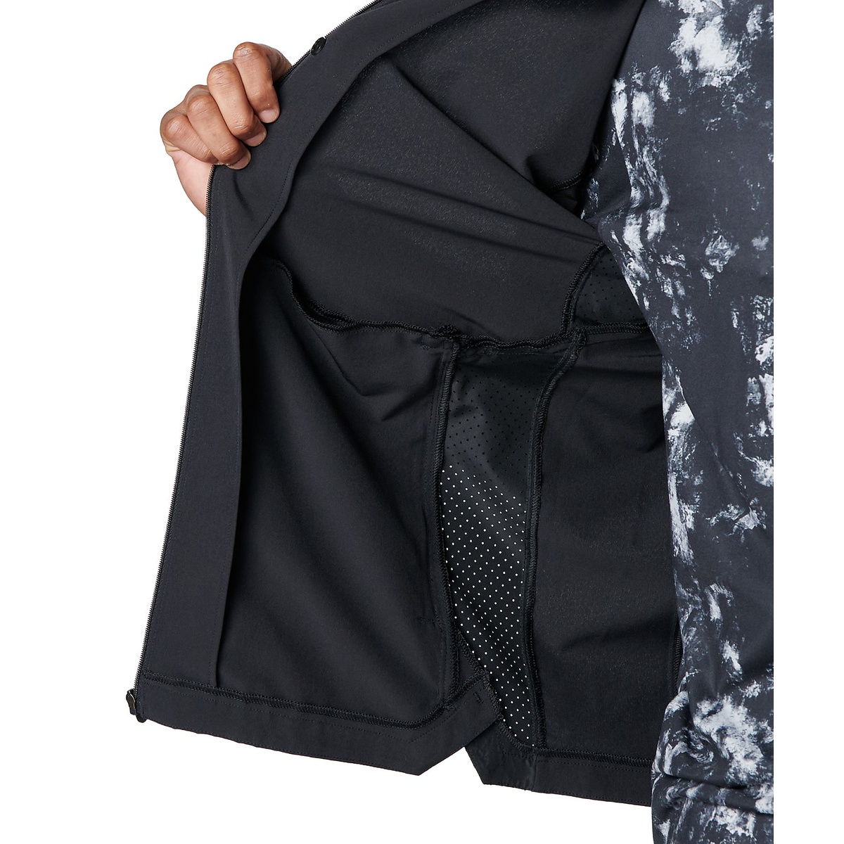 UA LIGHTWEIGHT WOVEN JACKET