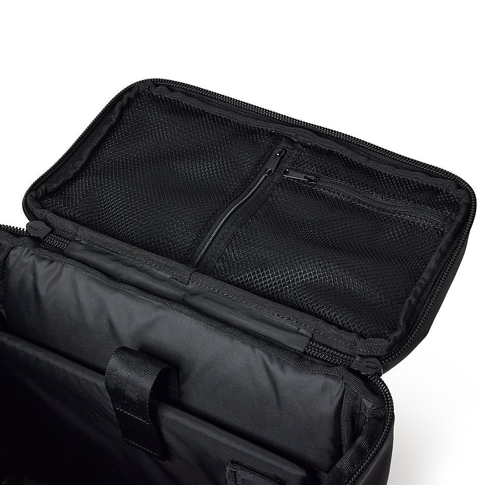 BOX PACK TPU NE LOGO BLK 251