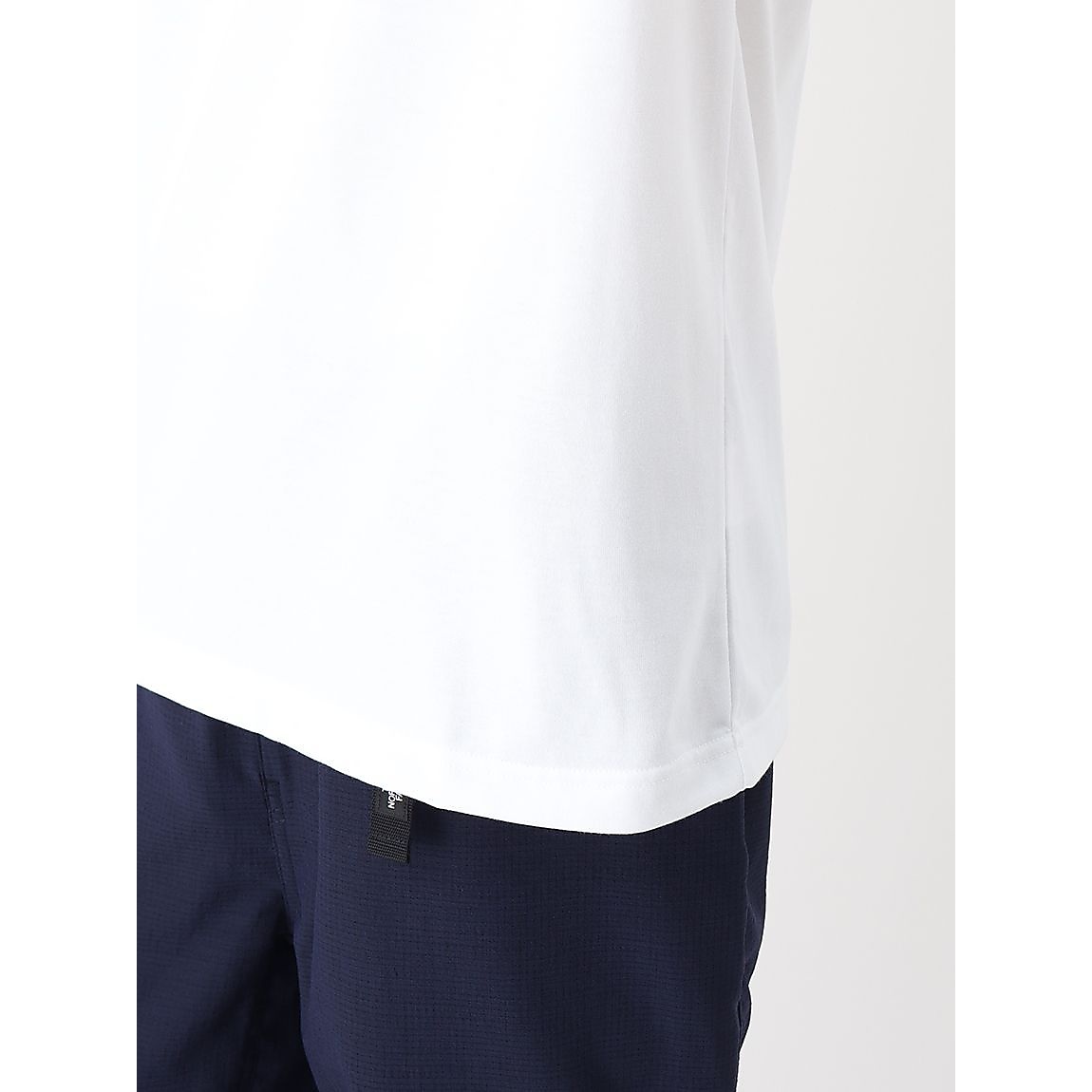 L/S SQUARE LOGO T(L/SスクエアロゴT)