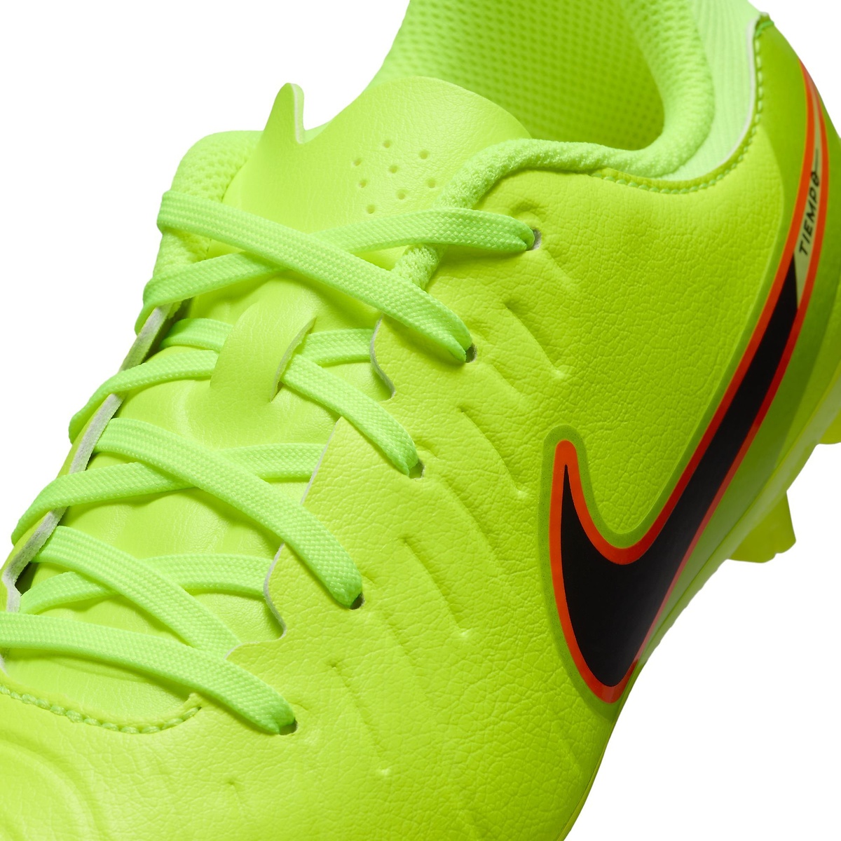 ナイキ ジュニア レジェンド 10 アカデミー HG