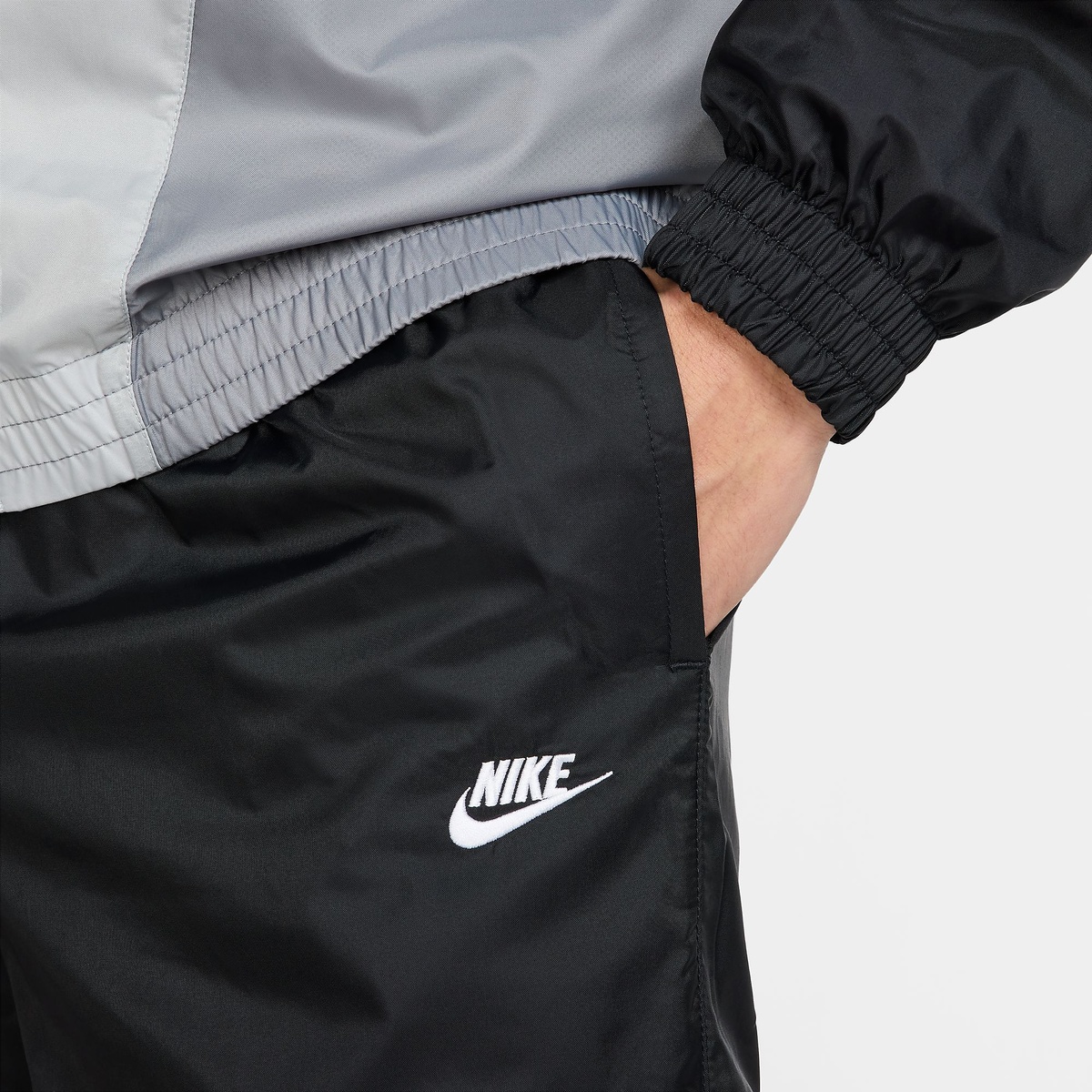 ナイキ クラブ ウーヴン トラック スーツ