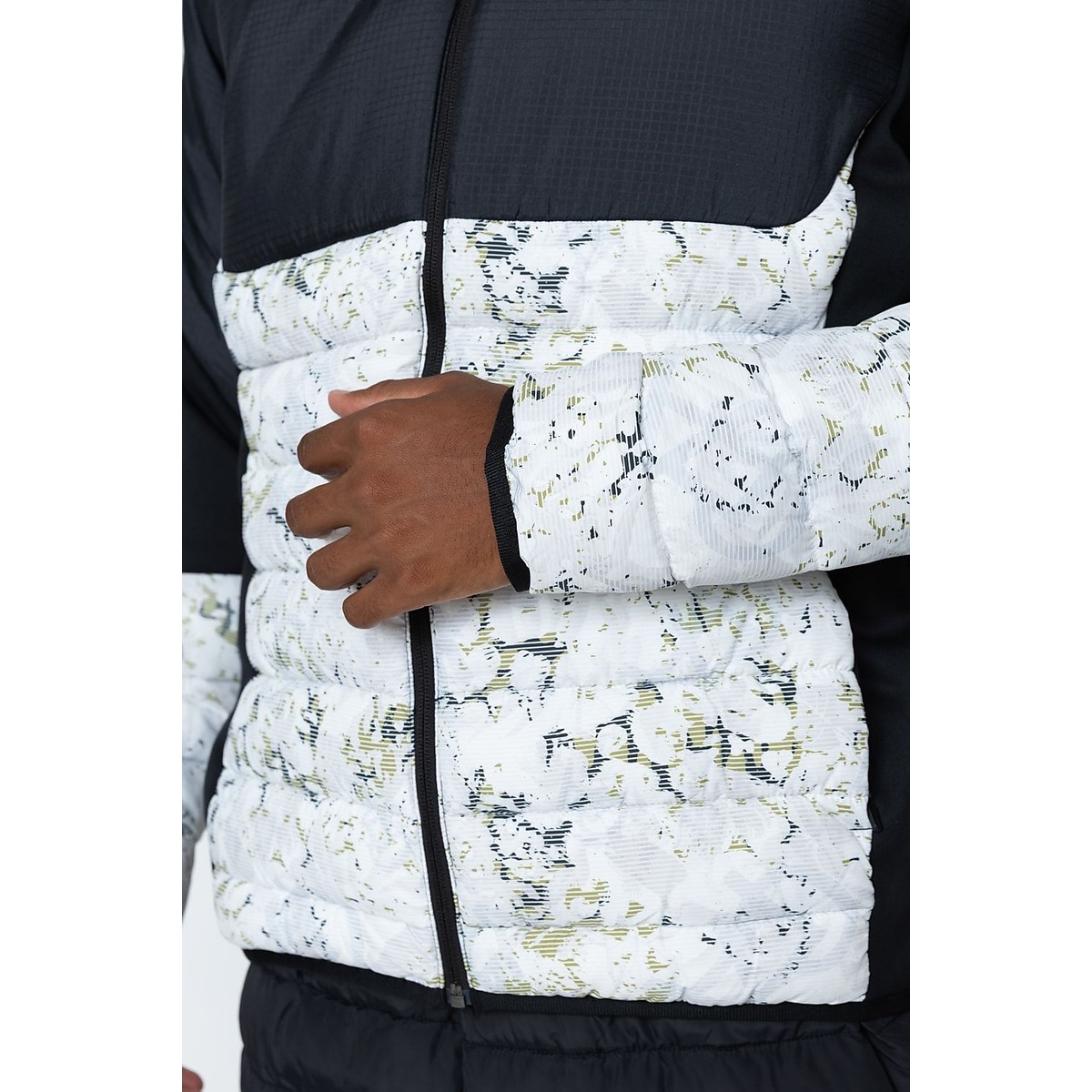 FCA　中綿ウォームアップジャケット Jr