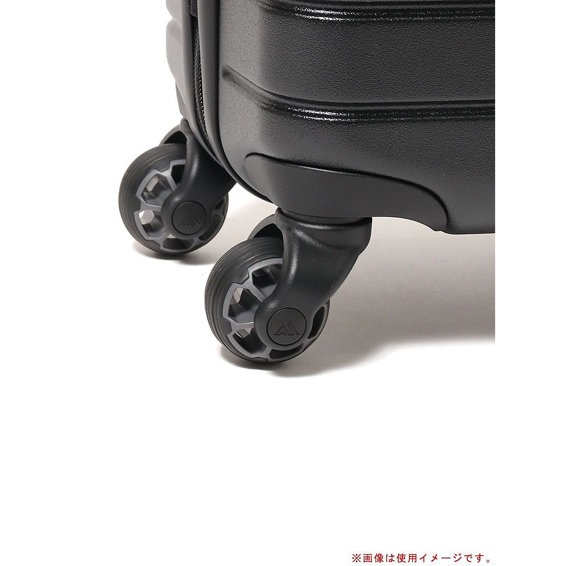 クアドロインターナショナルキャリーオン