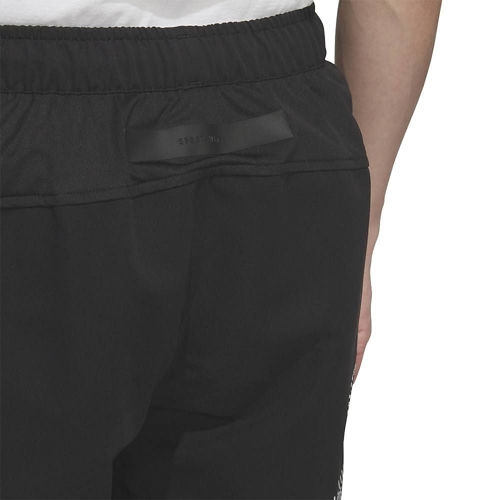 M ADPT ウーブンショーツ