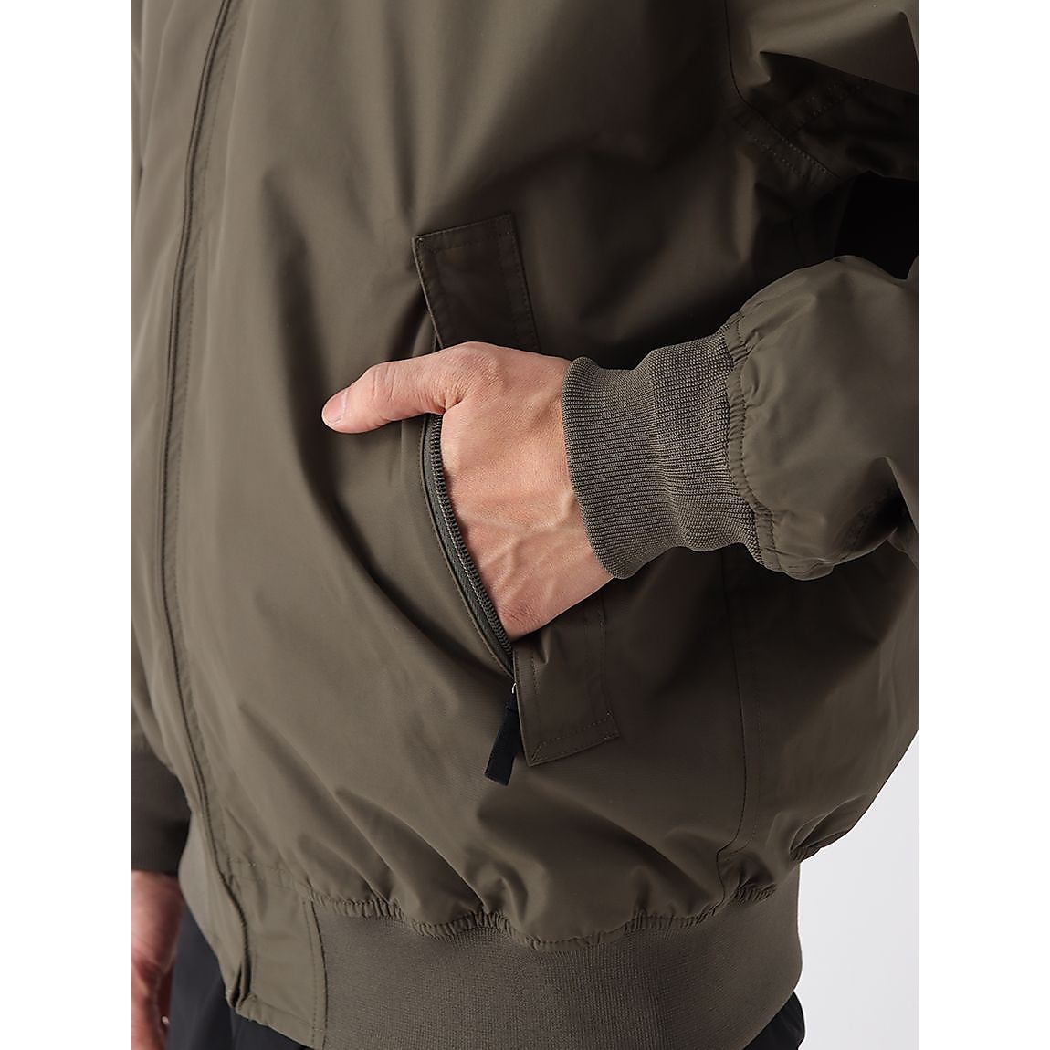 WP BOMBER JACKET (ウォータープルーフボンバージャケット)