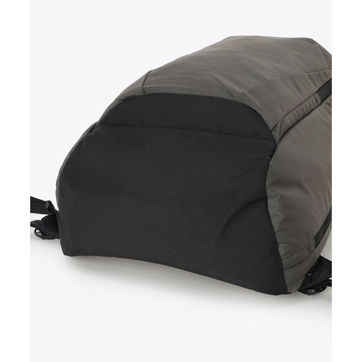 パナシーアクロスオーバー26Lバックパック