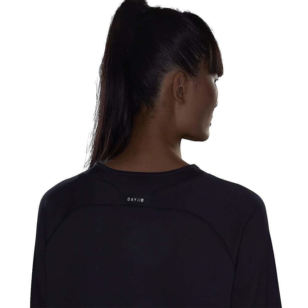 RUN LS TEE W