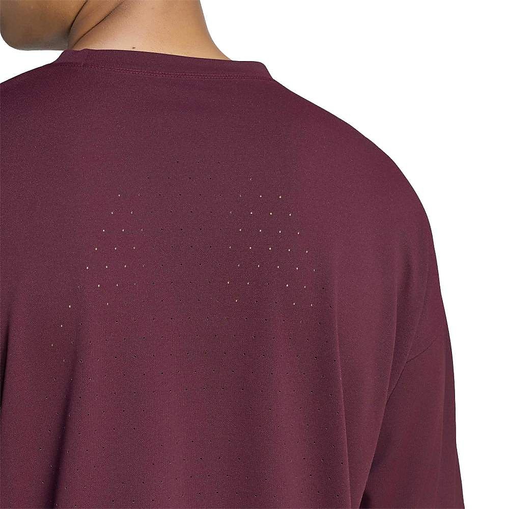 M TENNIS NEW YORK オーバーサイズド Tシャツ