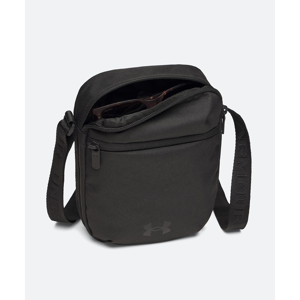 UA ESSENTIAL CROSSBODY