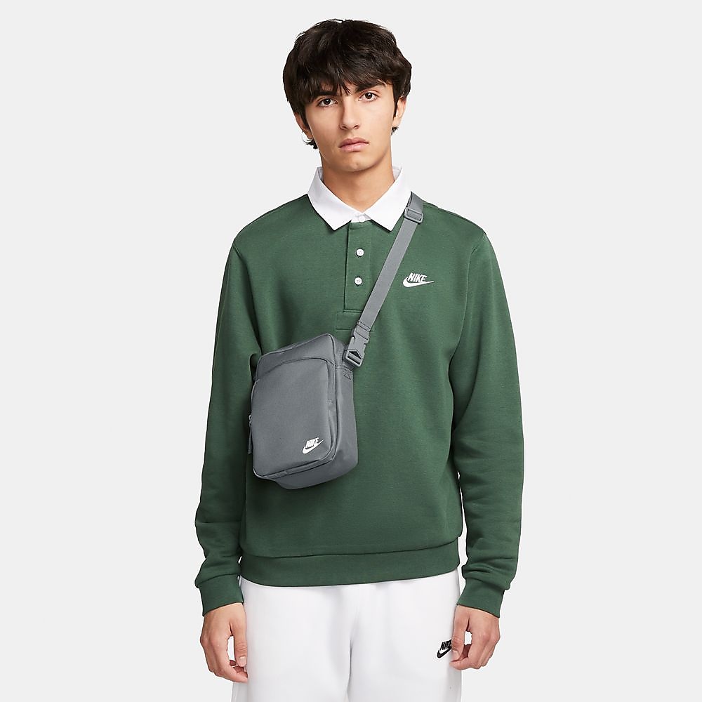 ナイキ ヘリテージ クロスボディ