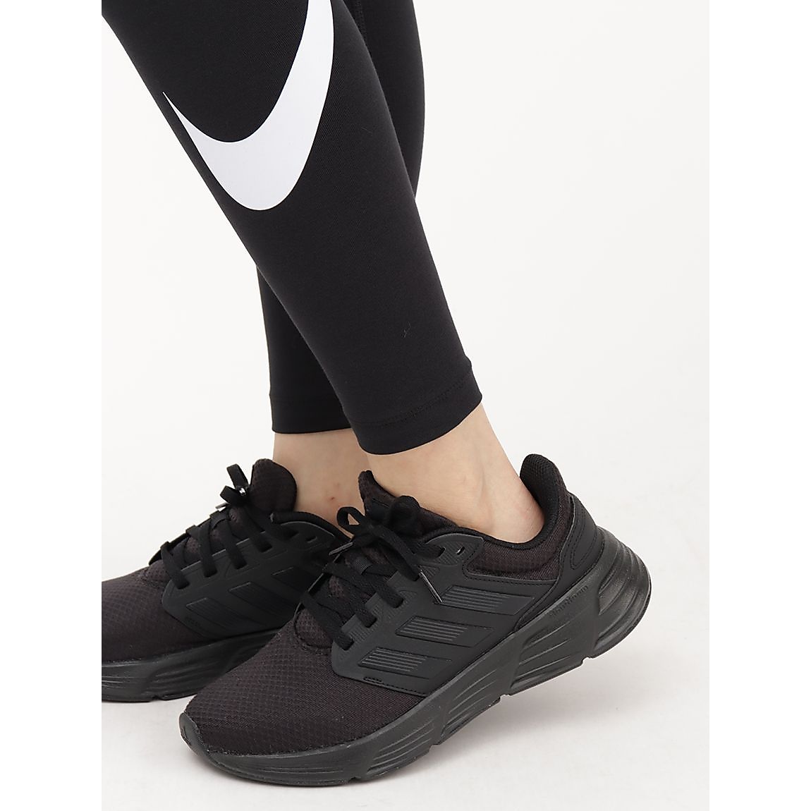 AS W NSW ESSNTL GX MR LGGNG SW