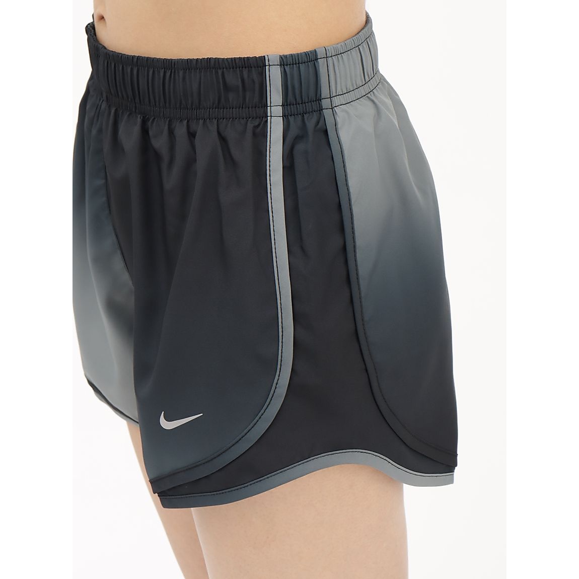 ナイキ ウィメンズ テンポ スウッシュ PRNT ショート