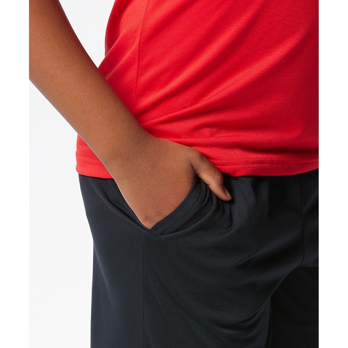 UA TECH SHORT SLEEVE T-SHIRT ＆ SHORTS SET