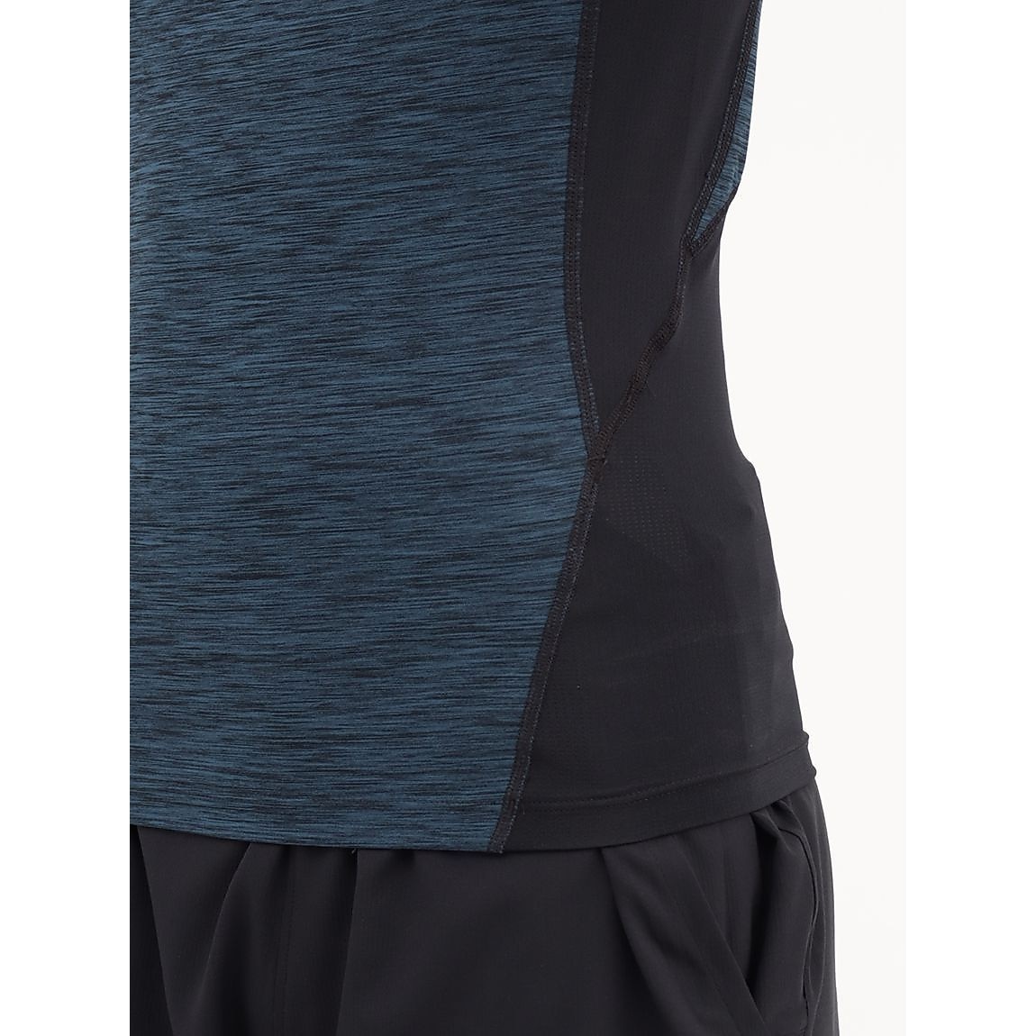UA HEATGEAR ARMOUR SHORT SLEEVE NOVELTY