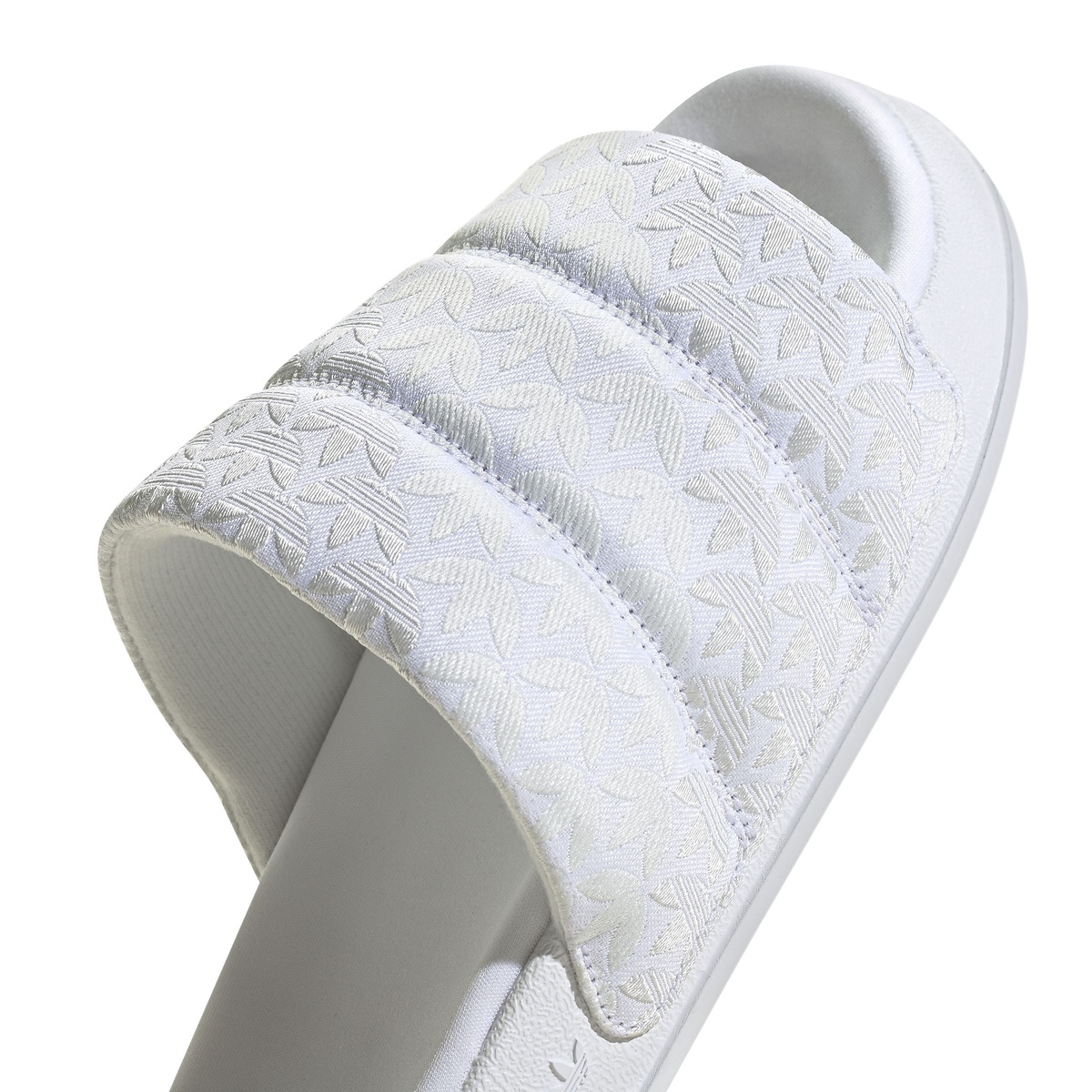 ADILETTE ESSENTIAL W