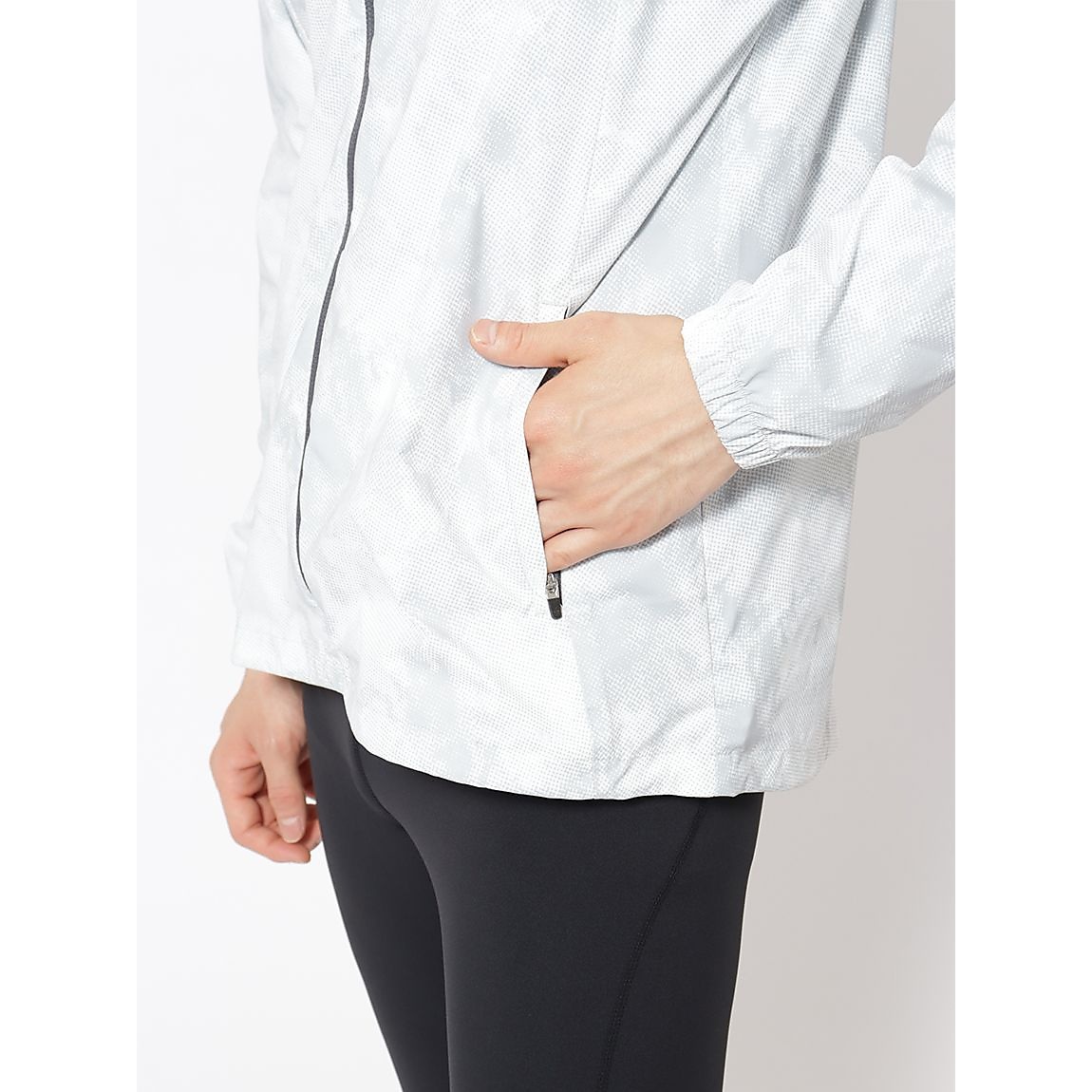 for RUN  軽量撥水ストレッチ ウインドプリントジャケット MENS