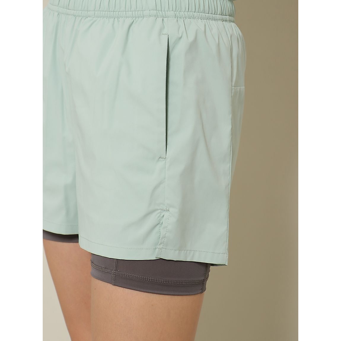 RUNフライトテックタフタ インナー付ショートパンツ LADIES