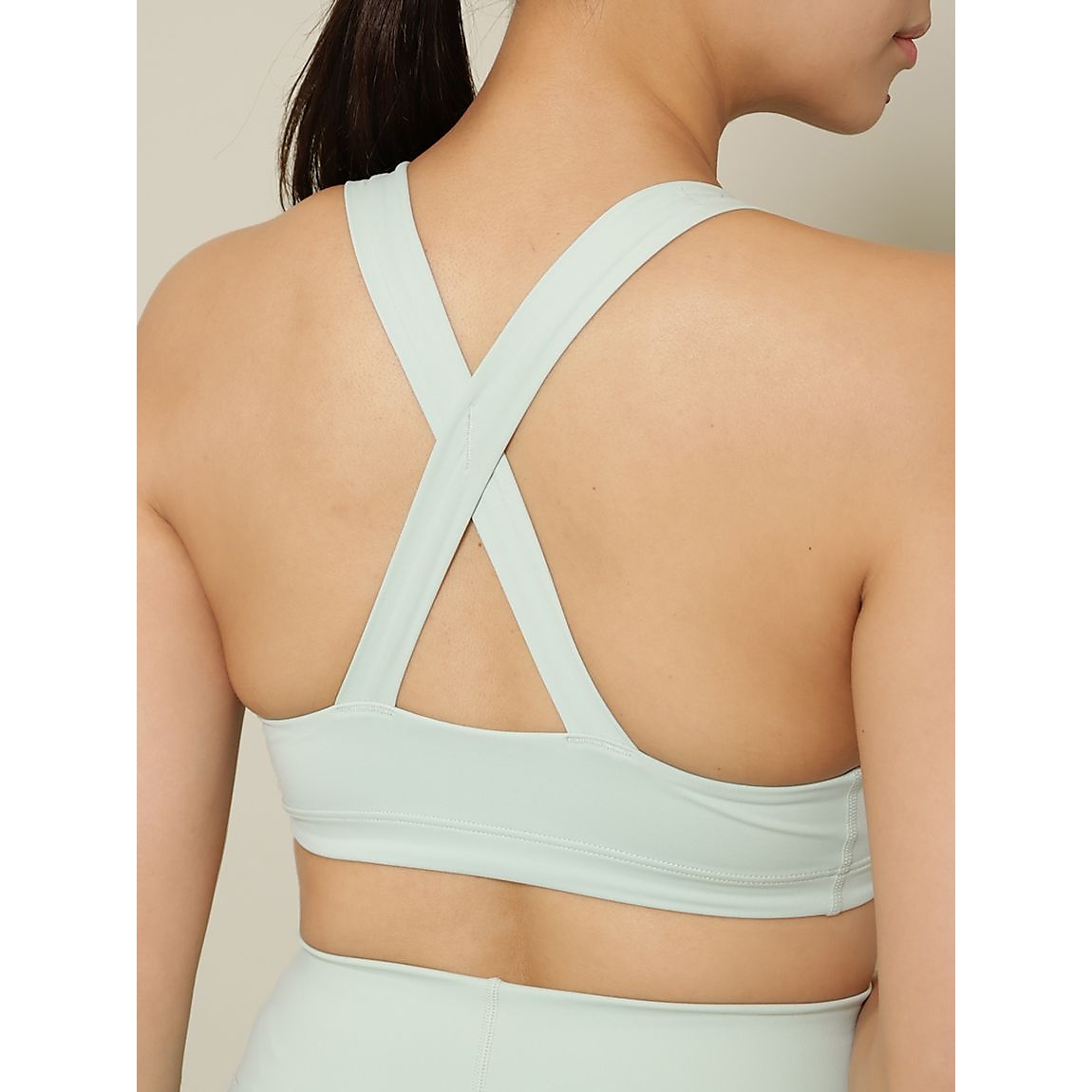 ナイロンスパン:ライトサポート クロッシングショートブラトップLADIES