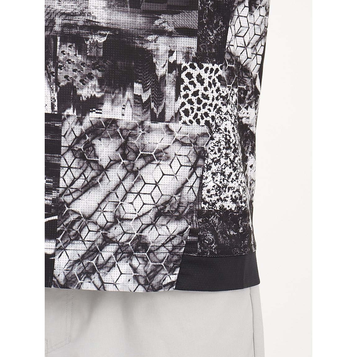 SKULL ICY BREATH DIGITAL MOCK SHIRT