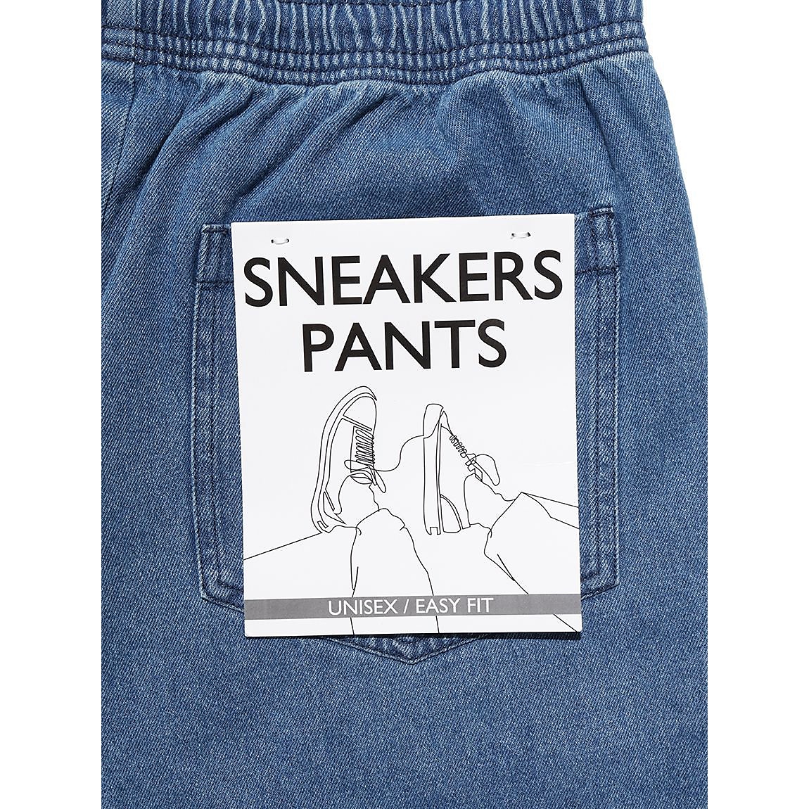 スニーカーパンツ