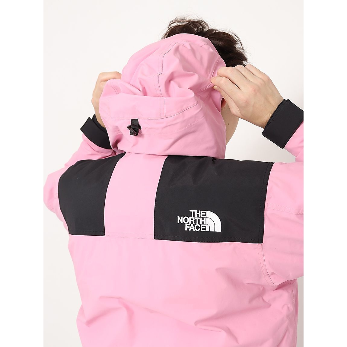 Mountain Down Jacket (マウンテンダウンジャケット)