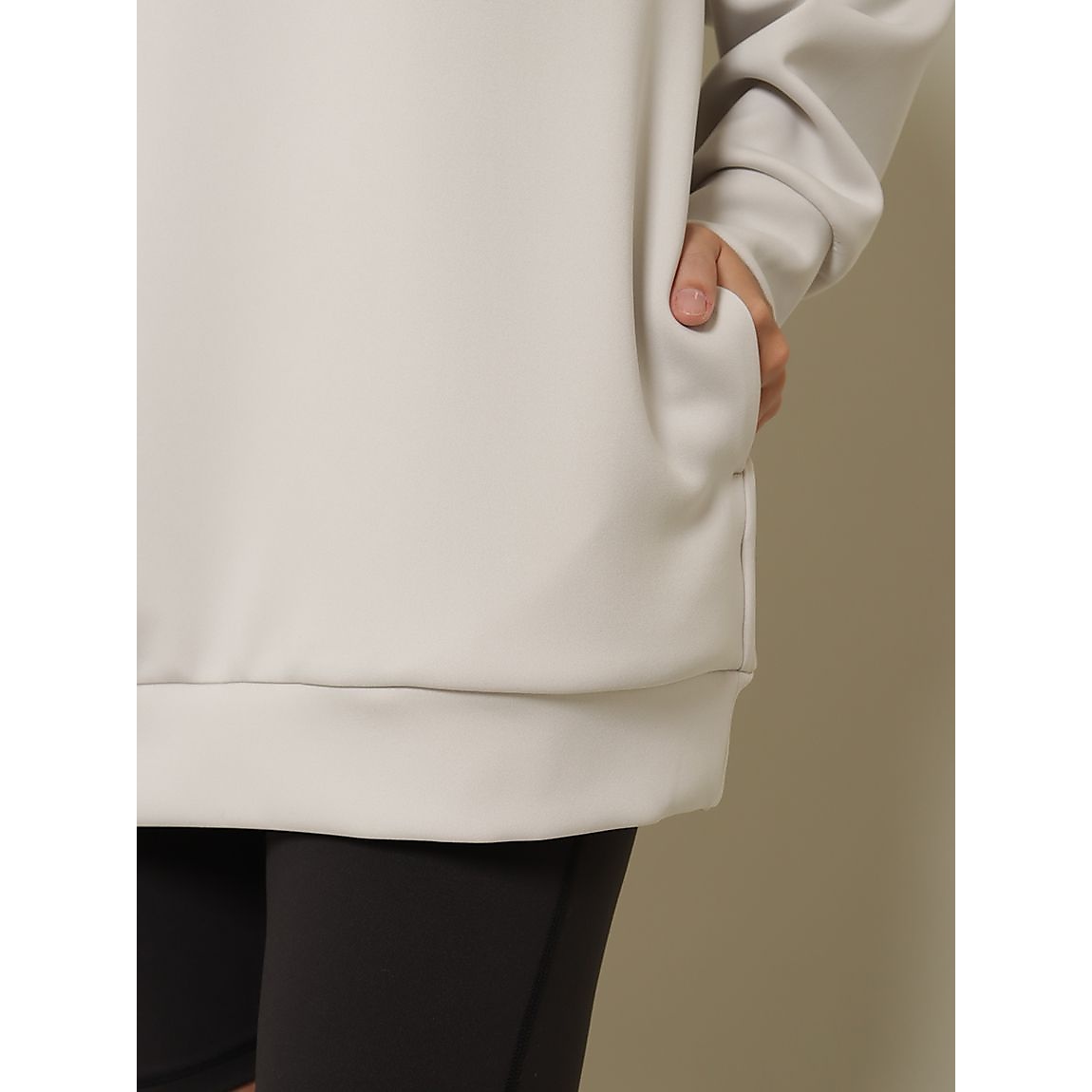 アクアスーティング クルーネックプルオーバー