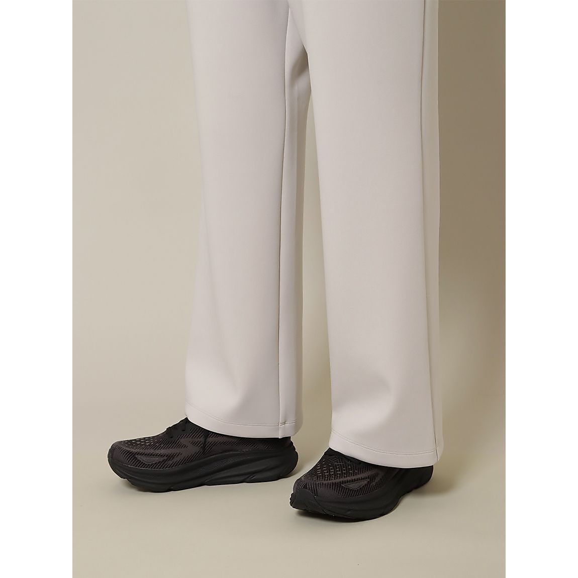 アクアスーティング ワイドフレアパンツ