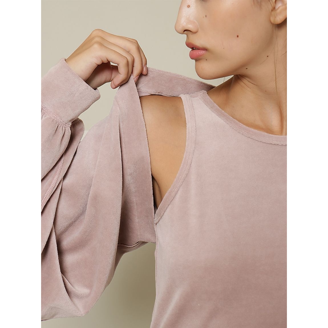 コンパクトベロア タンクトッフ