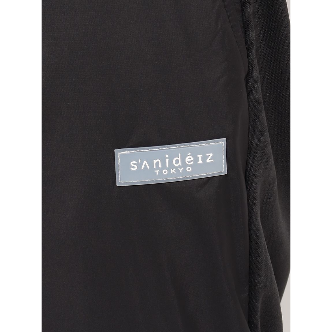 トリニティエアリーハイブリット トラックパンツMENS