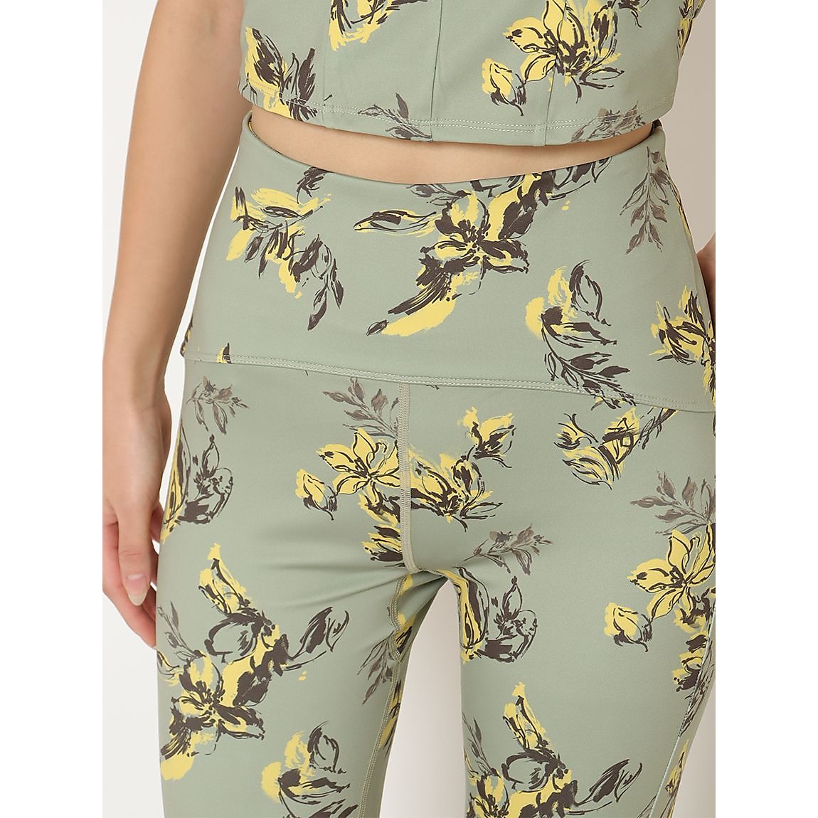 オリジナルフラワー柄レギンス