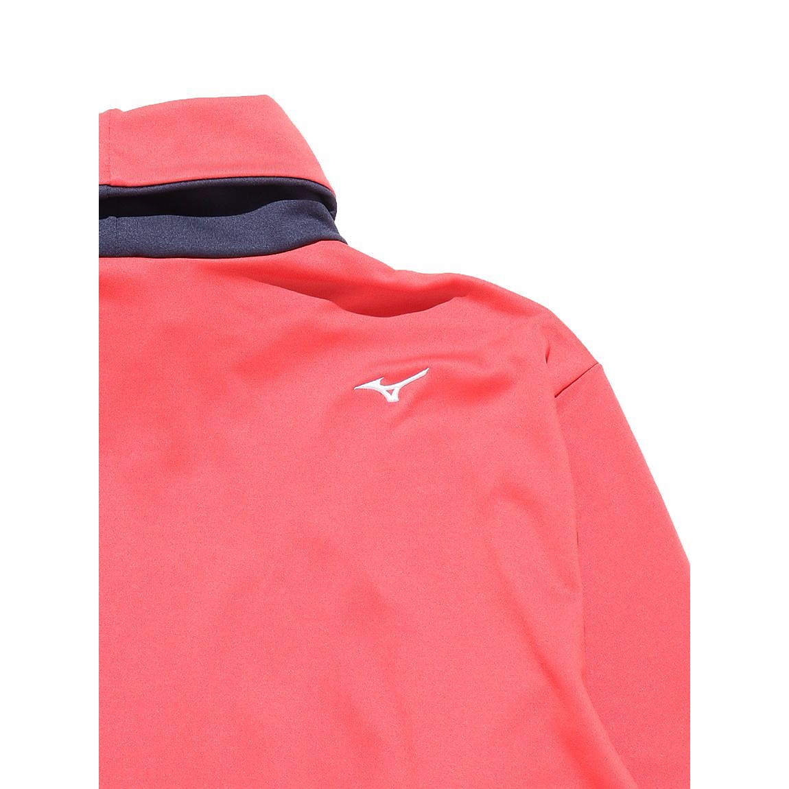 タートルネックシャツ