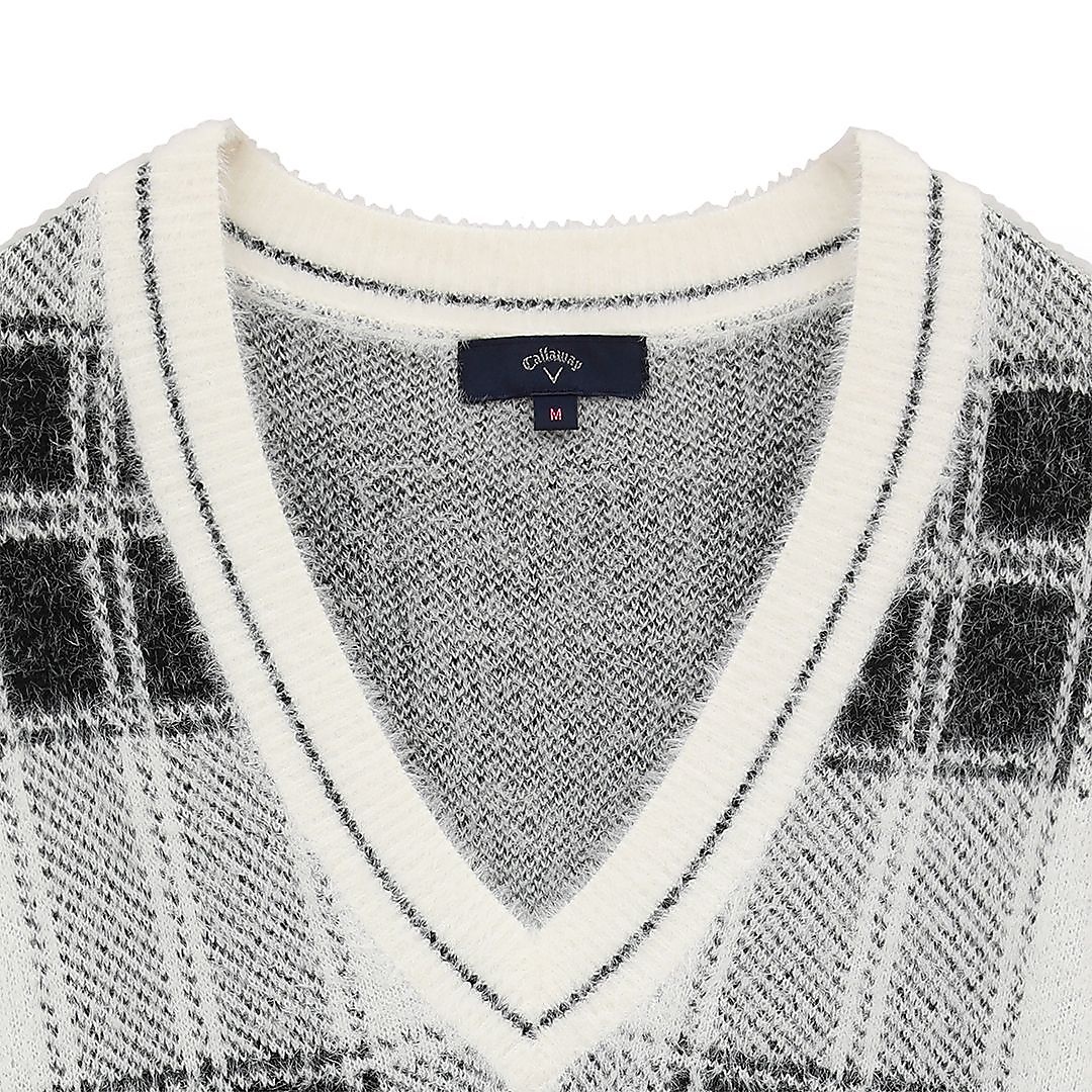 チェックジャカードＶネックヘアリーニット