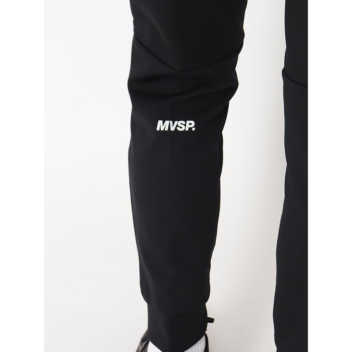 S.F.TECH テーパードジョガーパンツ