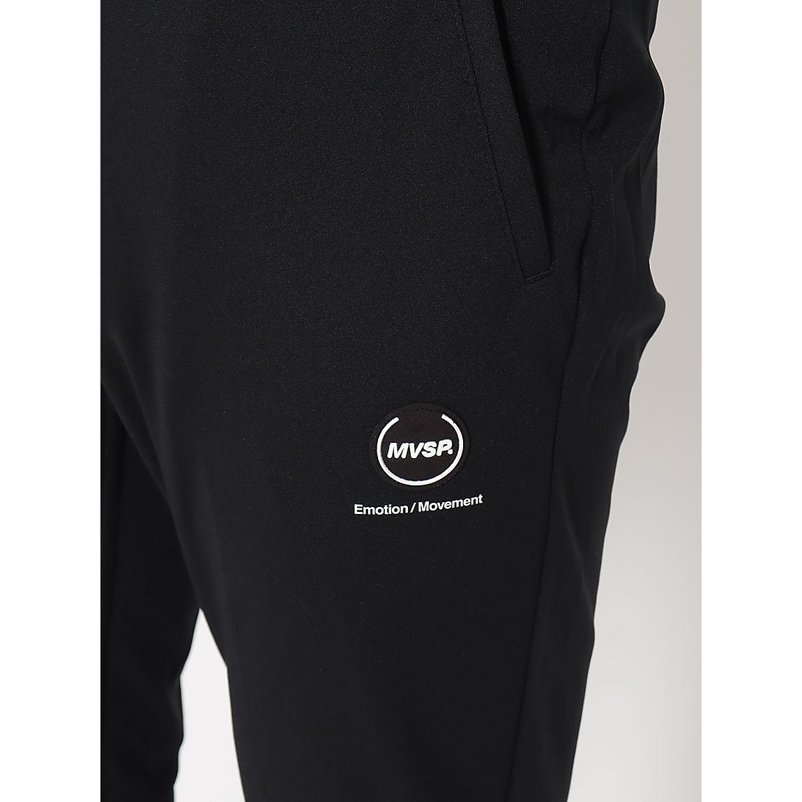 S.F.TECH テーパードジョガーパンツ