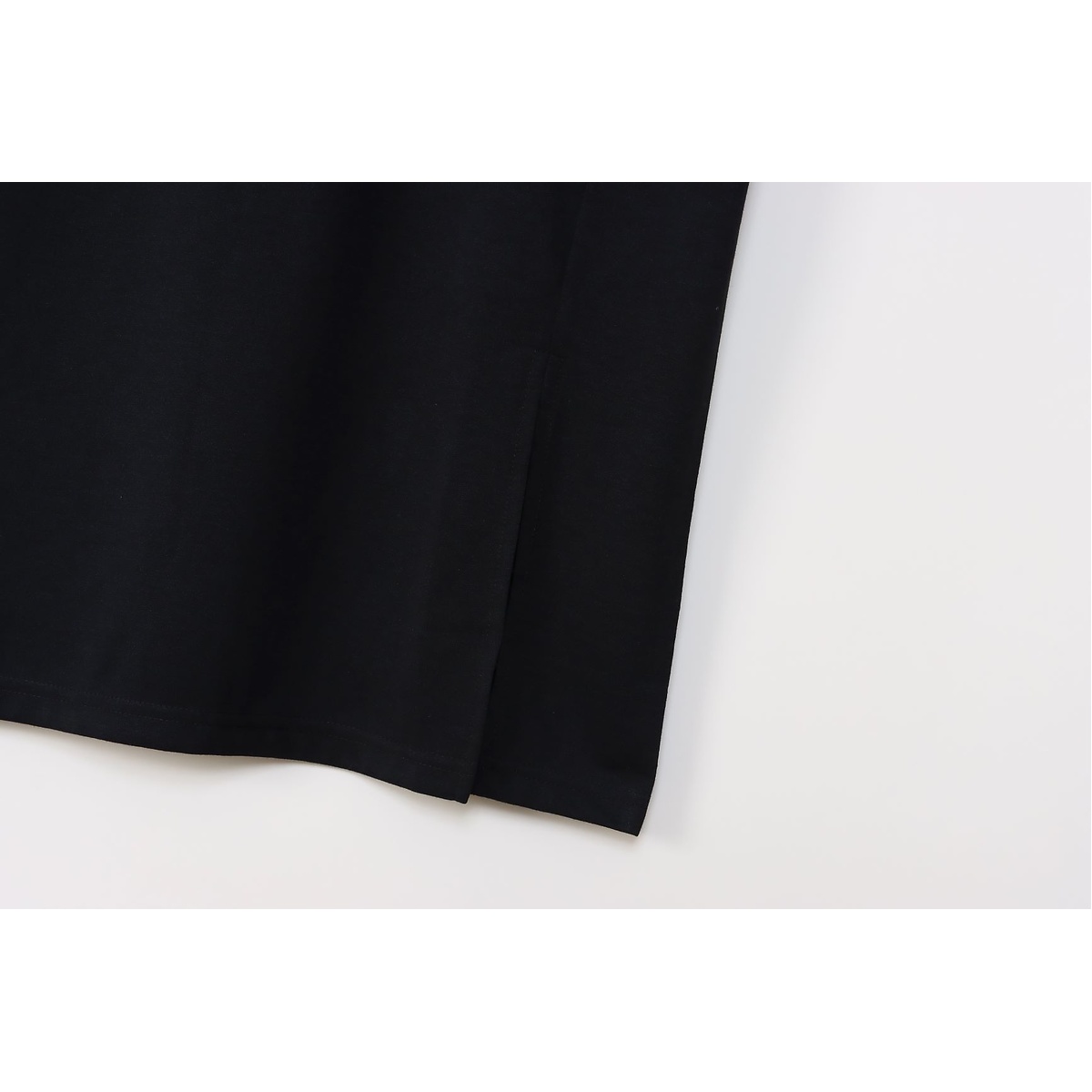 ショートスリーブTシャツ(SHORT SLEEVE T-SHIRT)